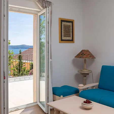 Pomalo Hébergement de vacances Zadar
